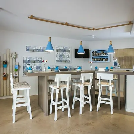 Niko Studios * Lassi (Kefalonia)