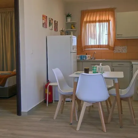 Niko Studios Apartment