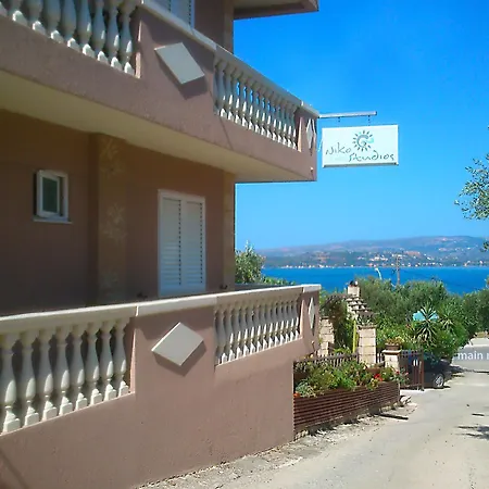 Niko Studios Lassi (Kefalonia)